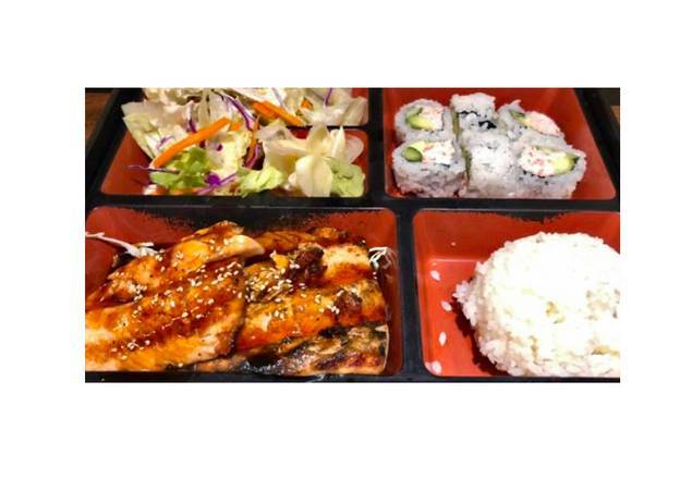 Bento Box 2 Items  (1 Basic and 1 Side)
