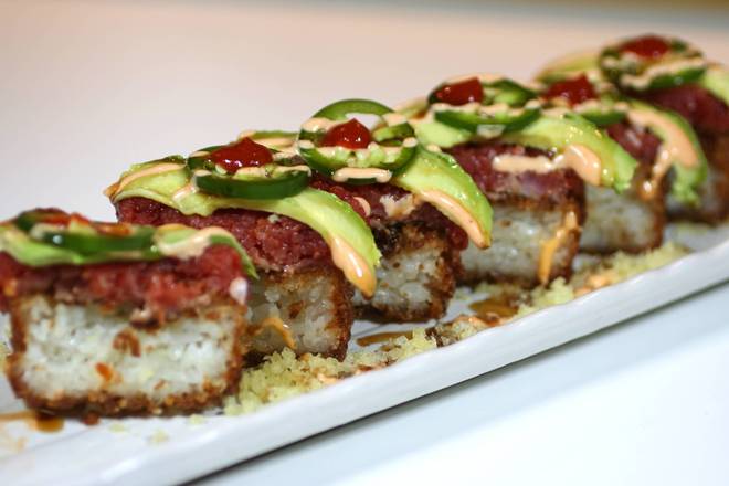 Crispy Rice With Spicy Tuna (6pcs)