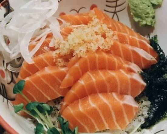 Sake Don (Salmon Bowl)