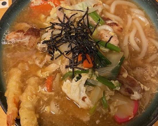 Udon with Chicken and Egg