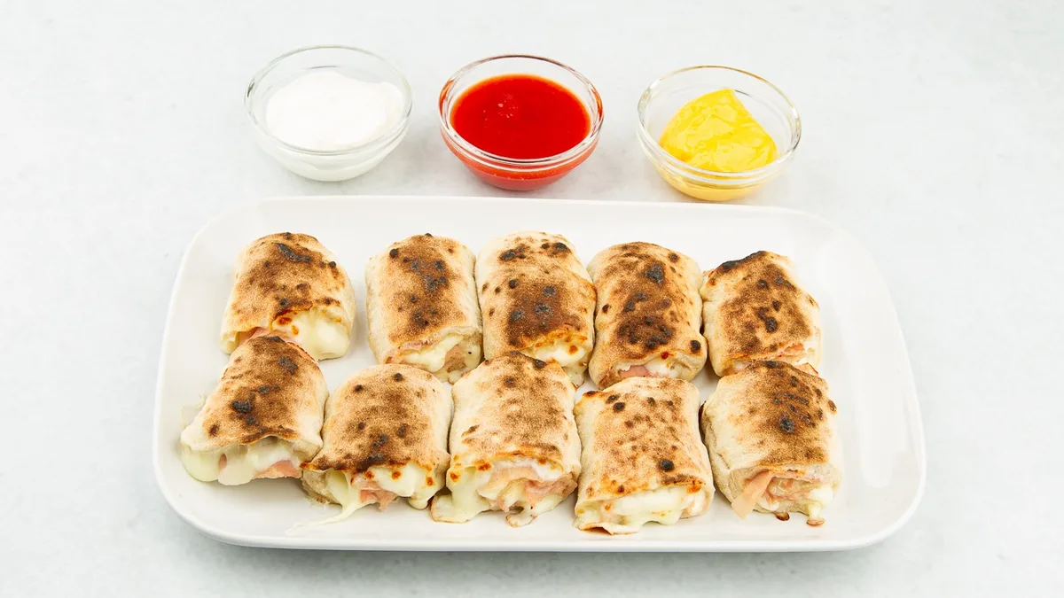 Pizza role (10 kos)