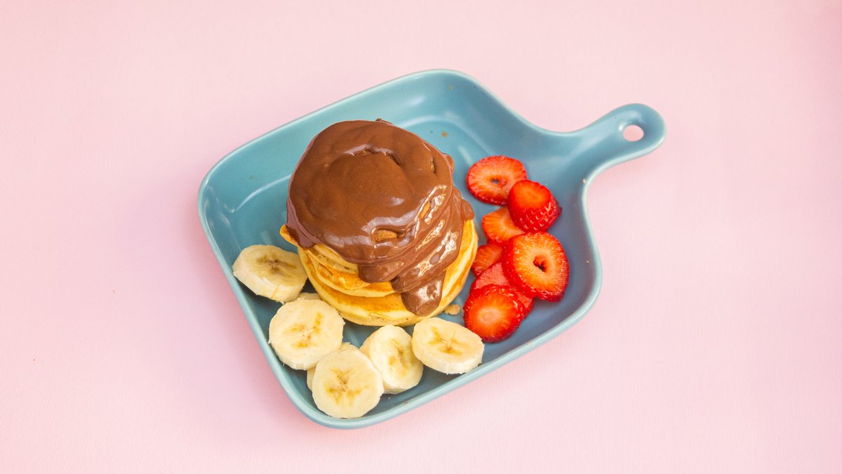 Pancake Nutella and Banane and Luleshtrydhe