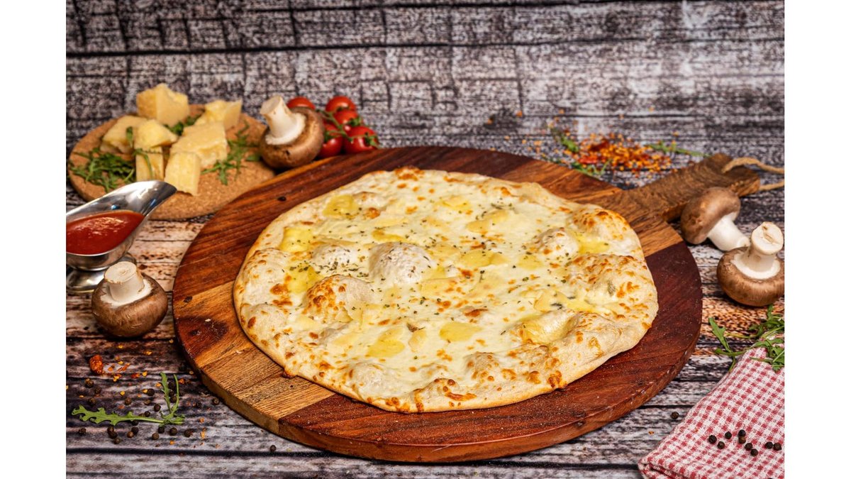 Pizza Quatro formagi