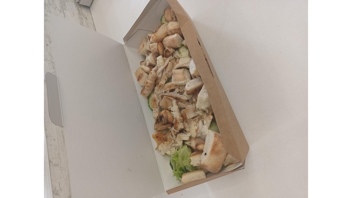 Salată Caesar