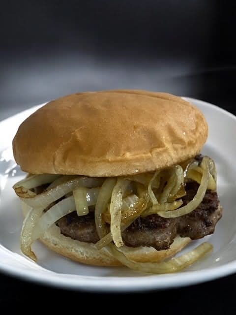 Grilled Onion Burger