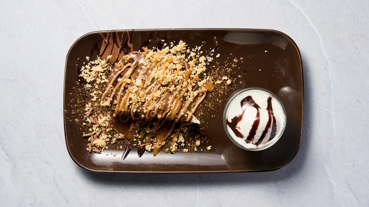 Cinnamon Surprise Cheesecake