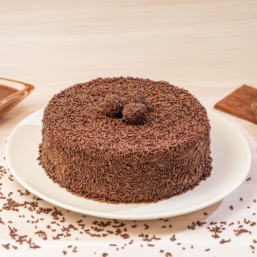 Torta Média de Brigadeiro - 1,3kg