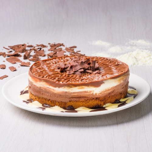 Torta Média Nuvem de Leite Ninho C Choco