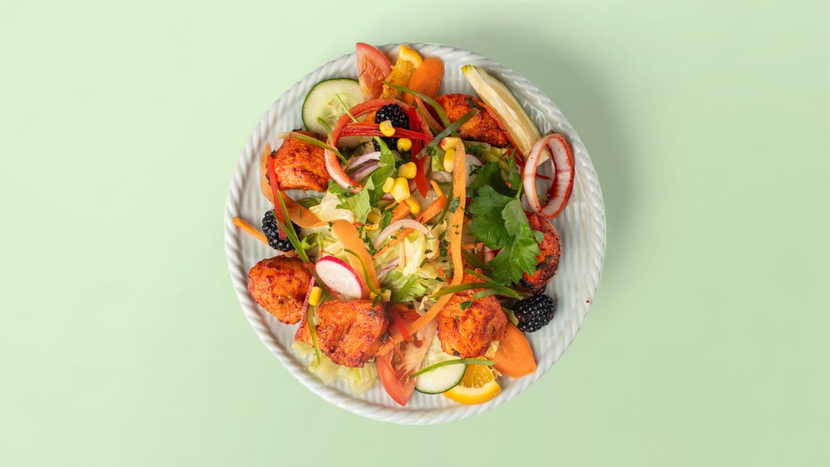 221. Salat mit Hähnchen