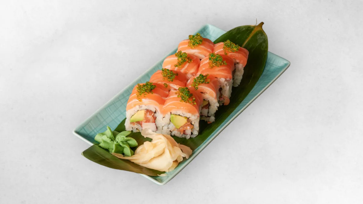 Spicy Salmon Roll 🌶️