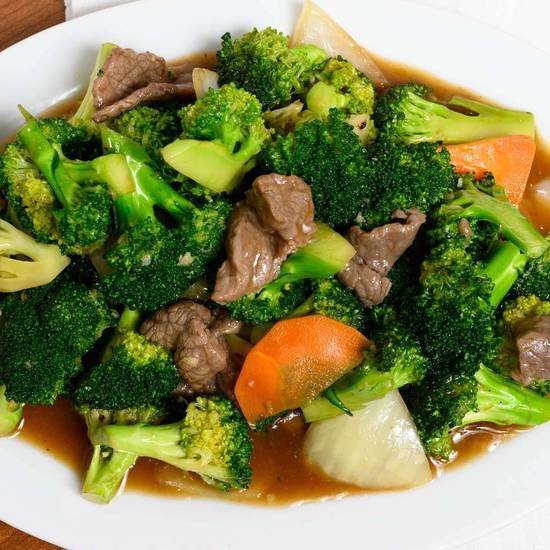 6. Beef With Broccoli