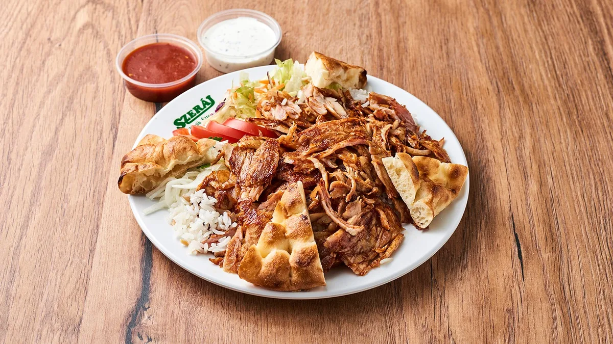 Csirke Döner Tál
