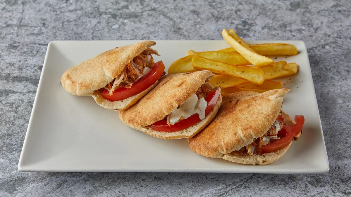 Trio Γύρος Χοιρινός