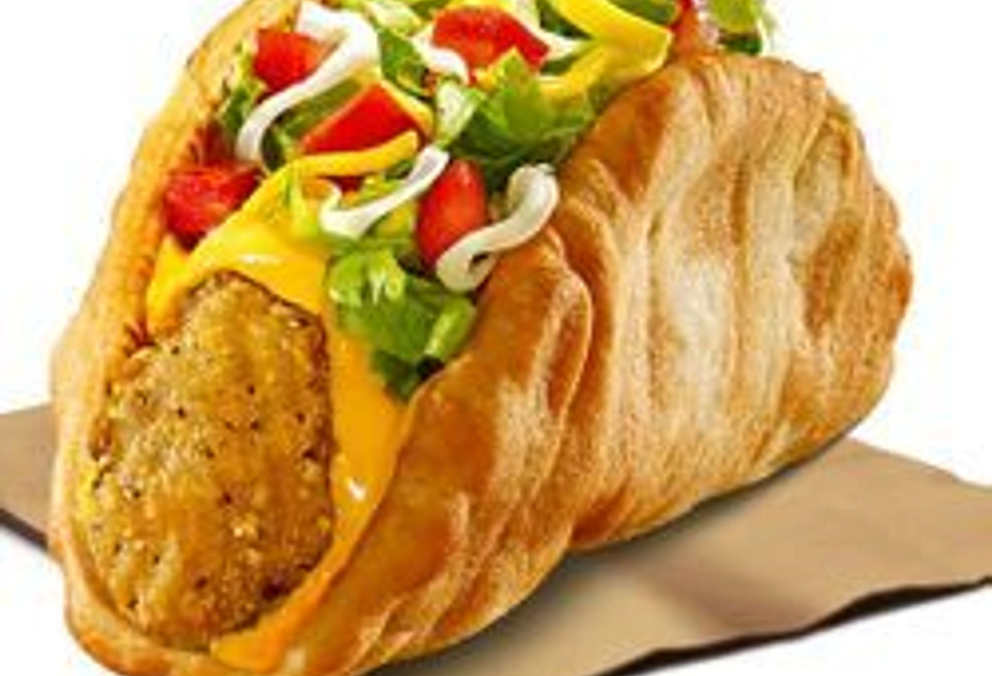 Crispy Chicken Chalupa Salsa Dequeso