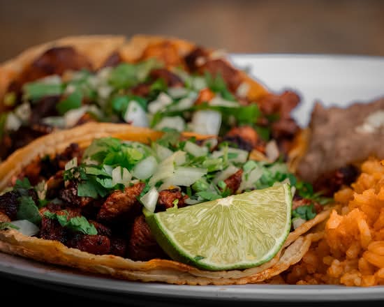 Taco Dinner (3 Tacos)