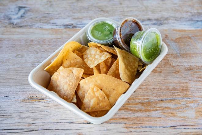 Chips,Salsa + Guacamole