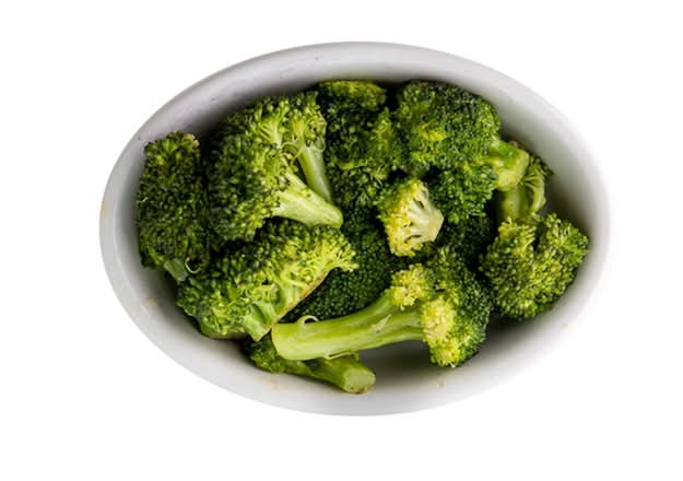 FRESH BROCCOLI