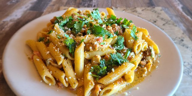 Chicken Chipotle Pasta Boxed Lunch