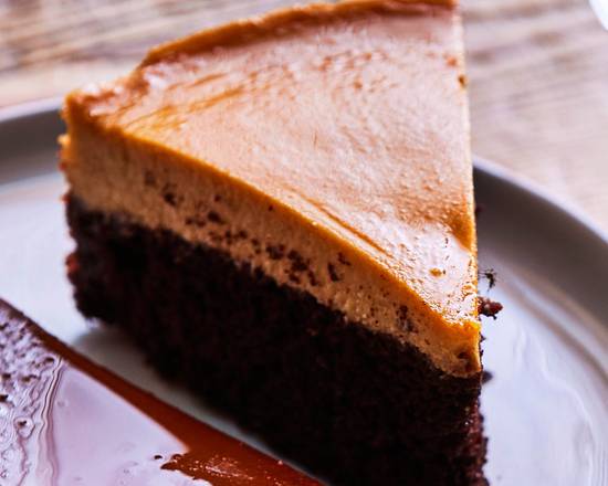 Chocoflan