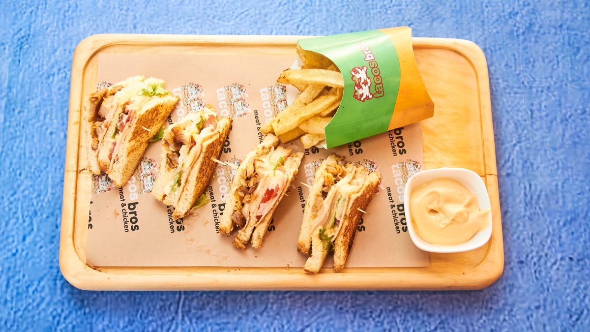 Club Sandwich with Bacon