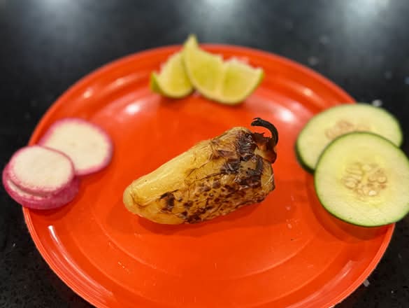 (1) Anaheim Pepper (On Side)