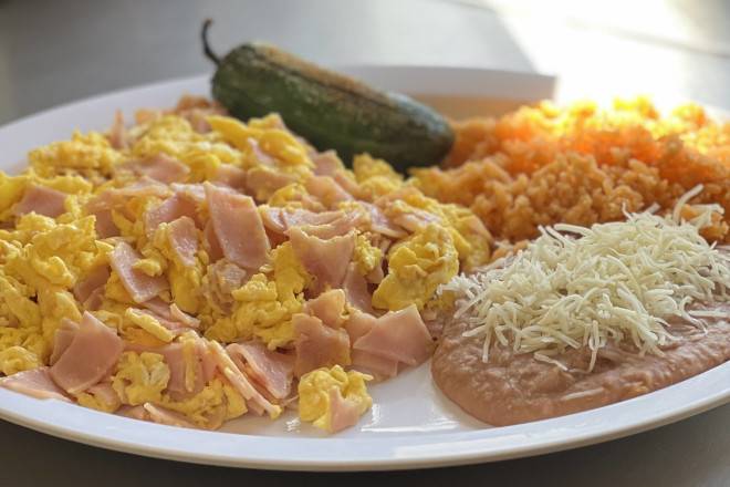 Huevos con Jamon