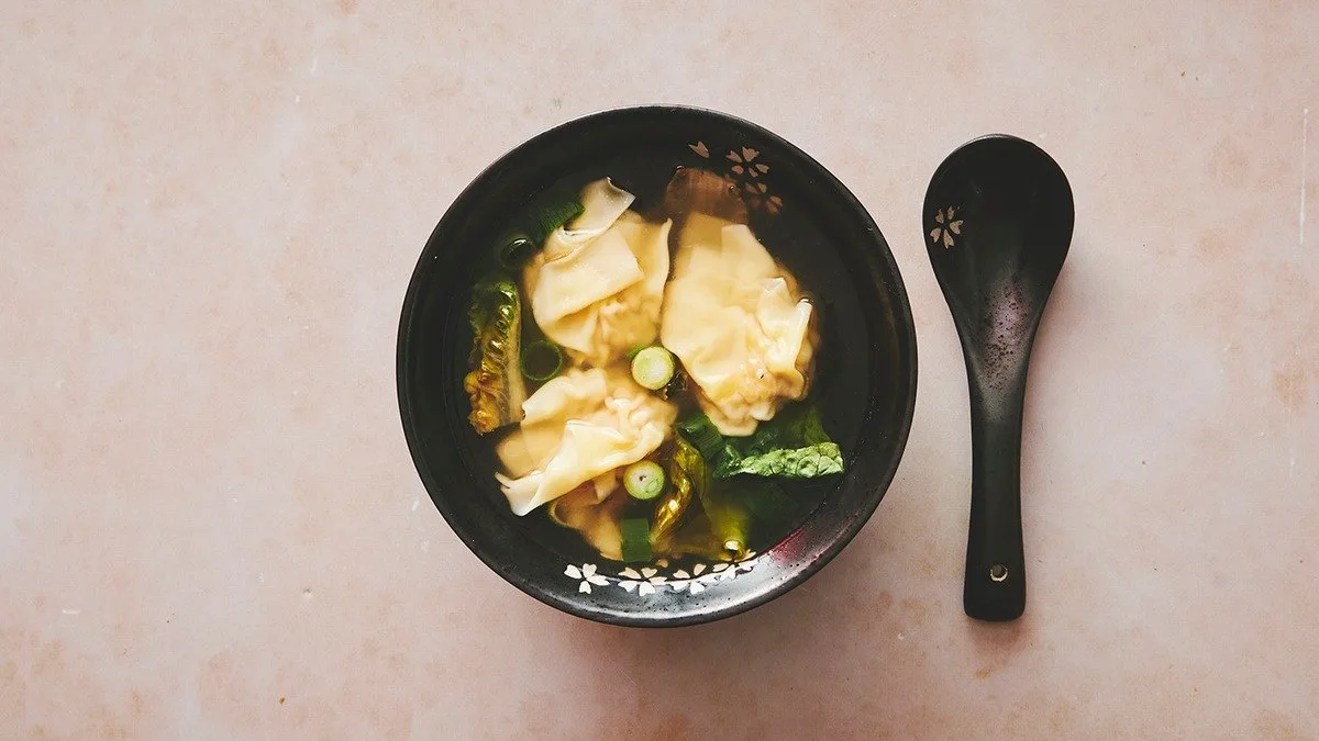 306. Wonton suppe