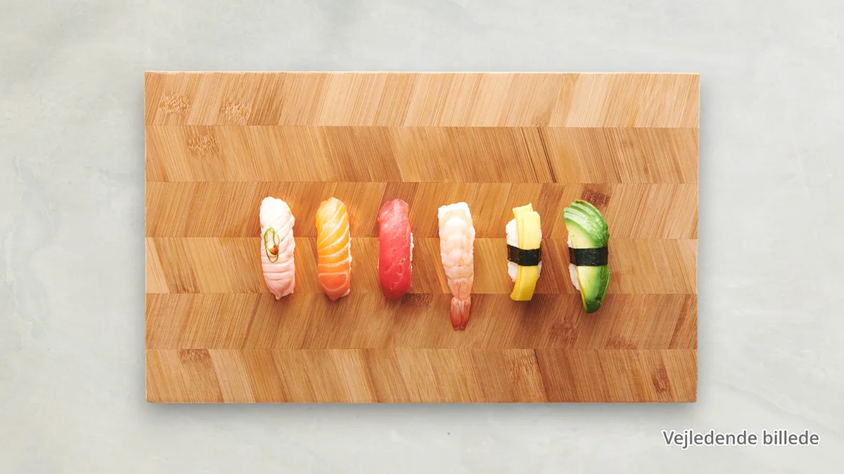501. Nigiri Laks (1stk)