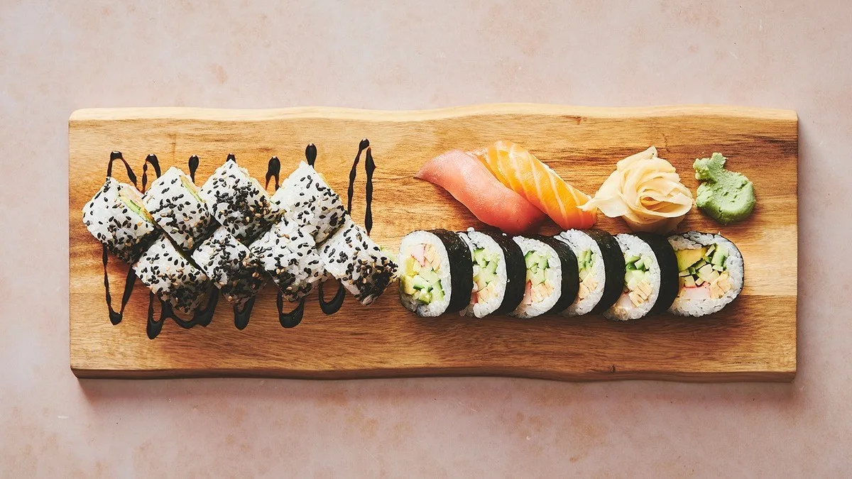 Sushi tilbud (16 stk)