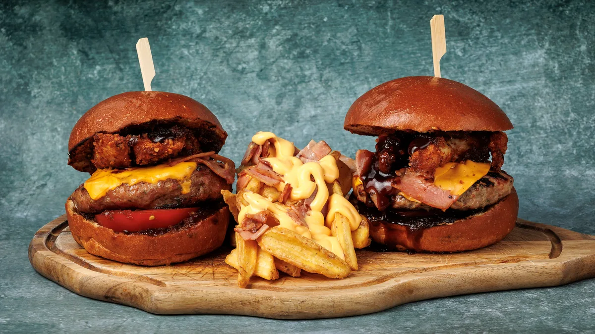 1+1 Black Angus Jack Daniel's Burger