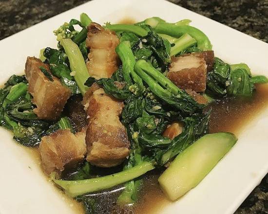 Chinese Broccoli with Crispy Pork