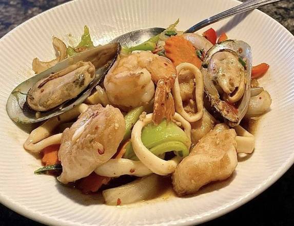 Spicy Seafood Combination