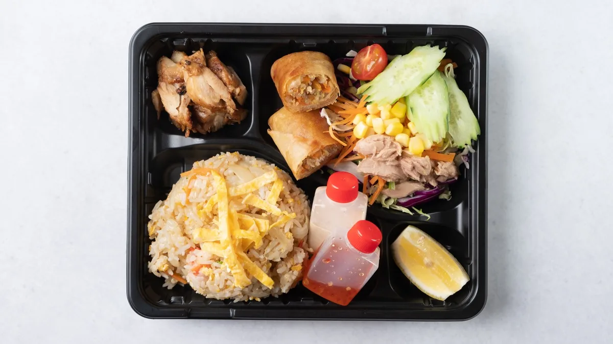 カオパット弁当