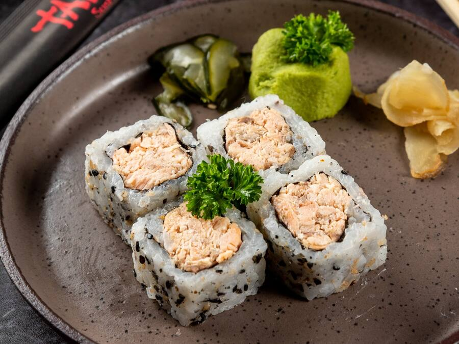 Uramaki Salmão Grelhado 4 Unidades