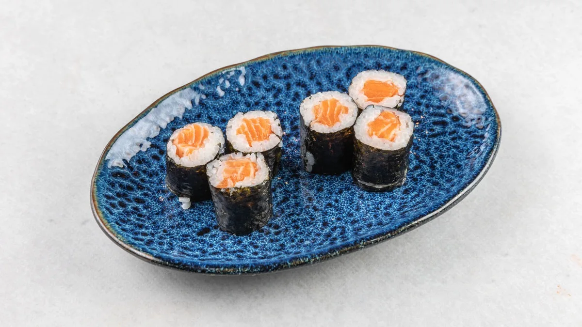 Hossomaki sake