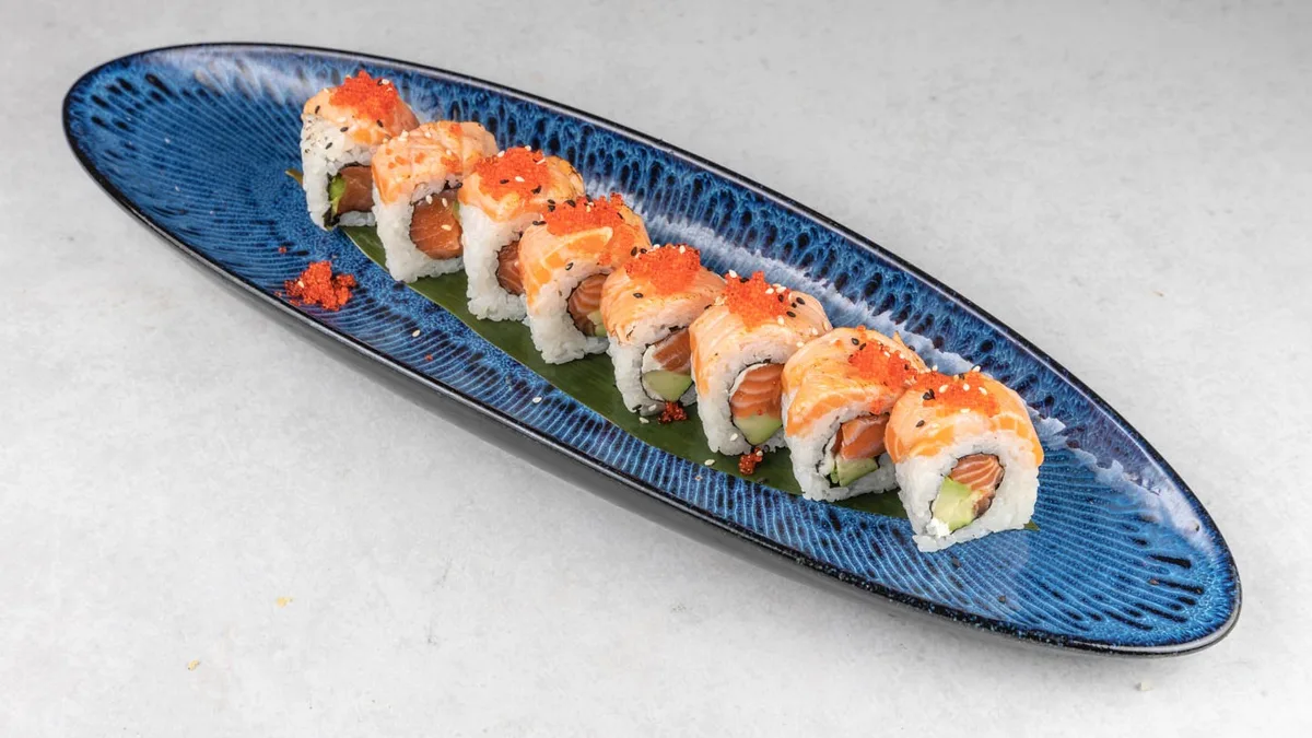Uramaki tataki sake