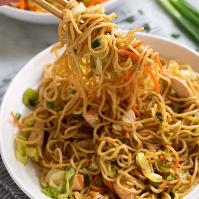 Chow Mein Tadka