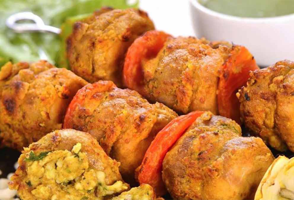 Hongos Bharwa