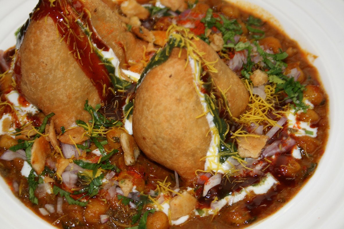 Samosa Dahi Chaat
