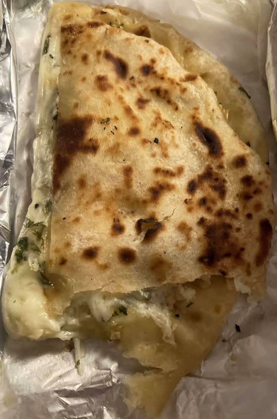 Garlic Cheese Mozzarella Naan