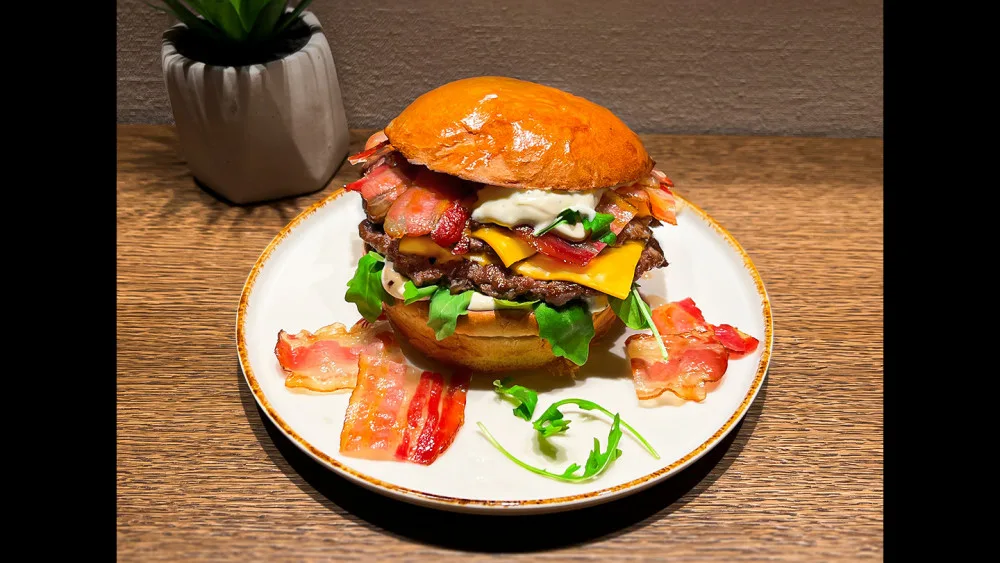 Truffle Bacon SMASH BURGER