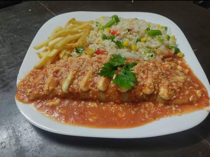 Panqueca Carne com Queijo