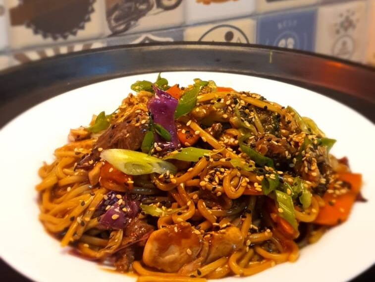 Yakissoba Vegetariano