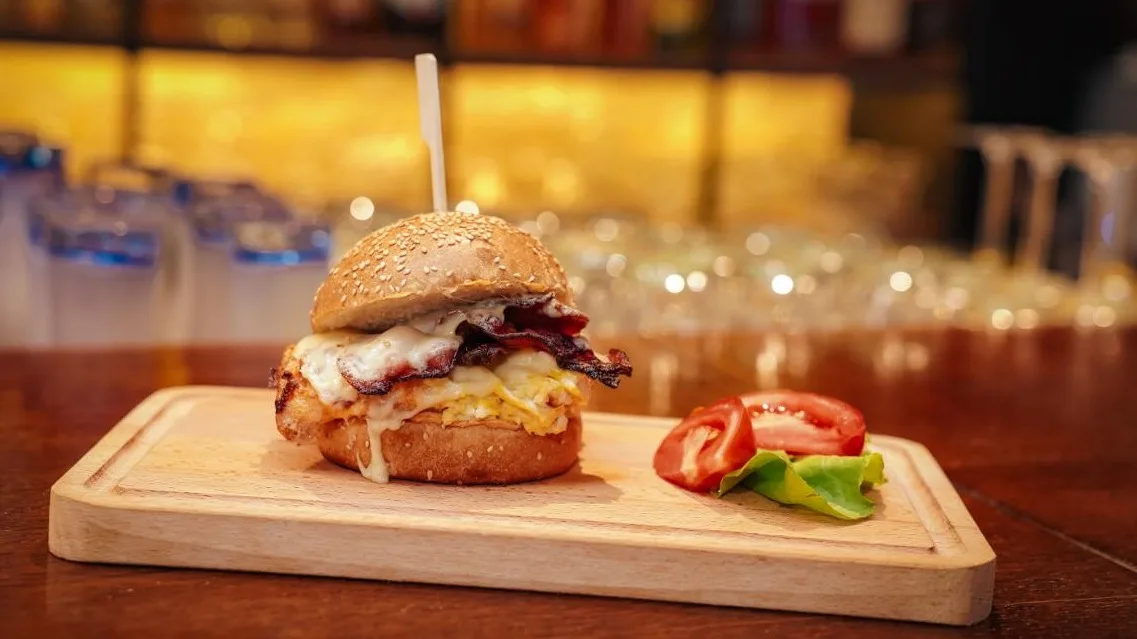 Burger omlet