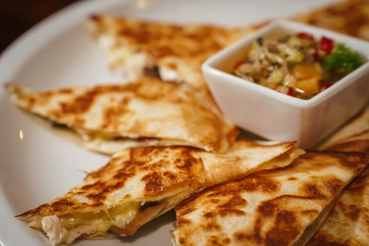 Punjena tortilja