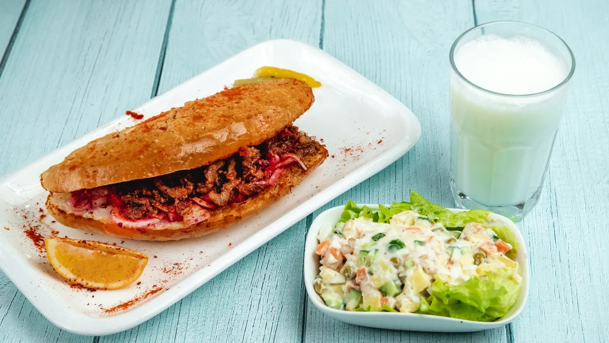 Tantuni + Paytaxt Salatı + Dr.Milk Ayran 200 ml