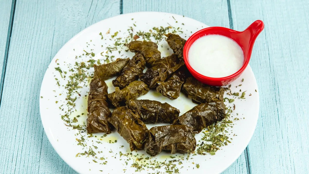 Yarpaq Dolması