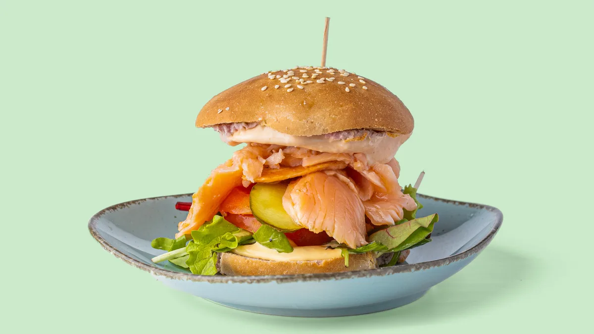 Manila Mango Burger