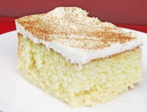 Tres Lesches cake
