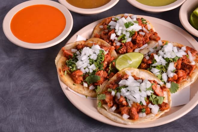 Adobada Taco